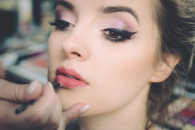 10 Must Have Makeup Products for a Flawless Look